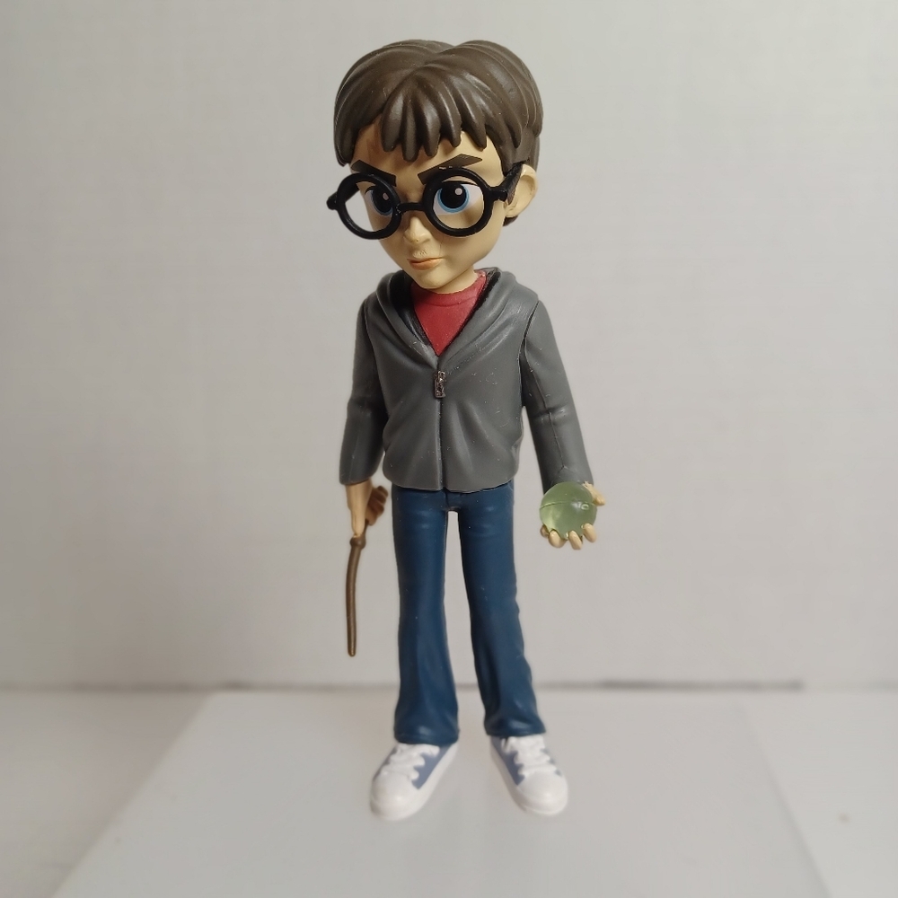 HARRY POTTER‎ WITH PROPHECY BALL & WAND 5" FIGURE FUNKO ROCK VINYL COLLECTIBLES